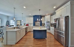 82 LAKEPOINTE Cv, Atoka, TN 38004