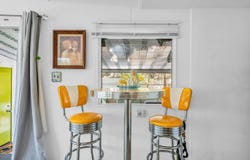 60 Mars Street, Palm Springs, CA 92264