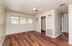 203 S ELM Street, Hammond, LA 70403