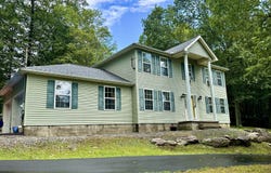 164 Alpine Road, Henryville, PA 18332