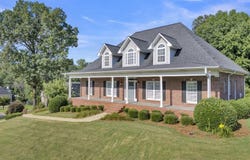 174 CLUSTER SPRINGS CIRCLE, GARDENDALE, AL 35071