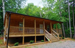 1621 Mountain Laurel Rd, Whittier, NC 28789