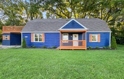 10527 Fairview Ave, Jeffersontown, KY 40299