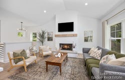 3240 MIDLAND Drive SE, Grand Rapids, MI 49546