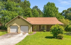 2617 Laurel Woods Lane SE, Conyers, GA 30094