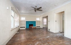 17200 Endora Road, Cleveland, OH 44112
