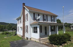 123 Figard Street, Saxton, PA 16678