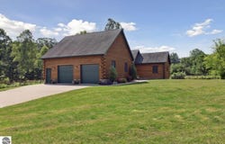 9956 Gruett Road, St Louis, MI 48880