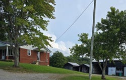 1273  Cedar Flat Curtis Road, Edmonton, KY 42129