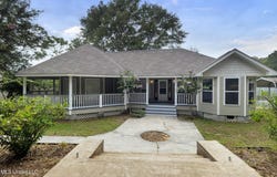 42 Boone Road, Perkinston, MS 39573