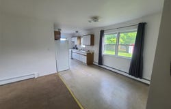 4 E Walnut Street, Central Islip, NY 11722