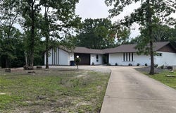 3481 PUMP STATION Road, Rosebud, MO 63091