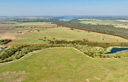 831 Baker Road, Pilot Point, TX 76258