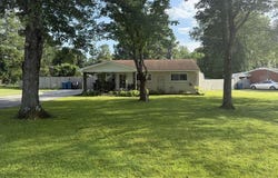 8600 James Road, Fairdale, KY 40118
