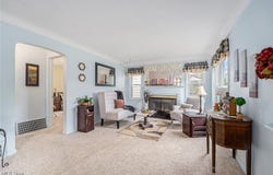 1176 Irene Road, Lyndhurst, OH 44124