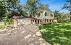 60195 Emerald Drive, South Bend, IN 46614