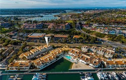 994 Bayside Cove, Newport Beach, CA 92660