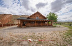 1727 Hwy 14 E, Shell, WY 82441