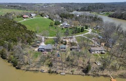 398 Lakeview Drive, Falmouth, KY 41040