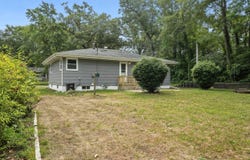 2584 Peach Street, Portage, IN 46368