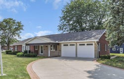 209 S Main Street, Jackson Center, OH 45334