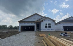 537 Wyleswood Drive, Berea, OH 44017