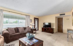 6207 E UNIVERSITY Drive, Mesa, AZ 85205