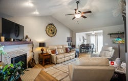 1725 SE Oxford Drive, Waukee, IA 50263