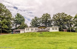 2041 King Road, Southaven, MS 38671