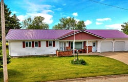 1205 N Lake Drive, Eureka, SD 57437