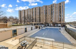 4600 S FOUR MILE RUN DRIVE, ARLINGTON, VA 22204