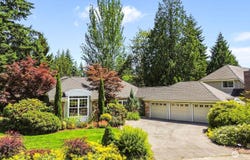 2444 220th Place NE, Sammamish, WA 98074
