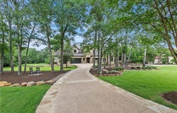 3323 Emory Oak Drive, Bryan, TX 77807
