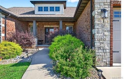 8035 Radcliffe Place, Troy, IL 62294