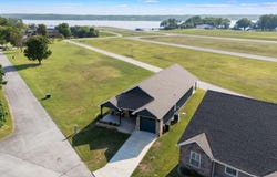 30397 S 567 Road, Monkey Island, OK 74331