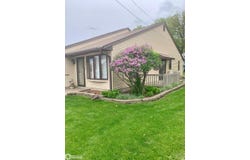 111 2Nd Avenue NE, Clarion, IA 50525