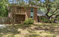 1555 Oak Shore Drive, Gulf Breeze, FL 32563