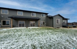 2820 E Hazelnut St, Brandon, SD 57005
