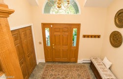 120 N Hoosac Rd, Williamstown, MA 01267