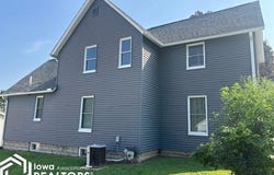 63 W 5th Forest, Dallas City, IL 62330