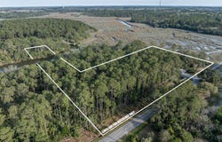 174 Polowana Road, St. Helena Island, SC 29920