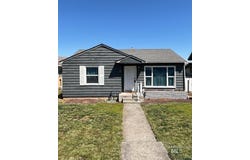 1605 18th Avenue, Lewiston, ID 83501