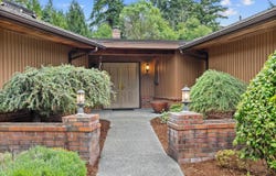 19024 NE 155th St, Woodenville, WA 98072