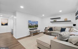 2925 AMBERLEIGH WAY, FAIRFAX, VA 22031