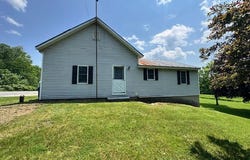 1039 Belfast Road, Knox, ME 04986