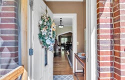 109 5th St SE, Aliceville, AL 35442