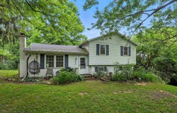 7617 W MAPLE Lane, Roanoke, IN 46783