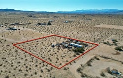 1825 Noble Way, Landers, CA 92285