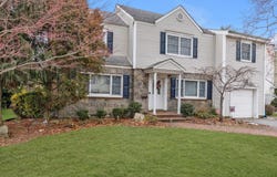 1620 Kent Drive, Hewlett, NY 11557