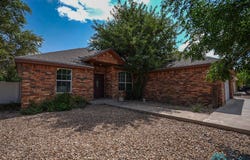 410 E University, Portales, NM 88130